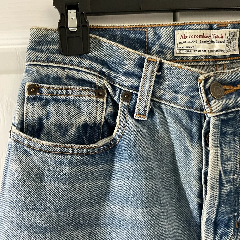 Vintage Abercrombie & Fitch high-rise jeans size 4 button fly light wash bootcut - Picture 4 of 8